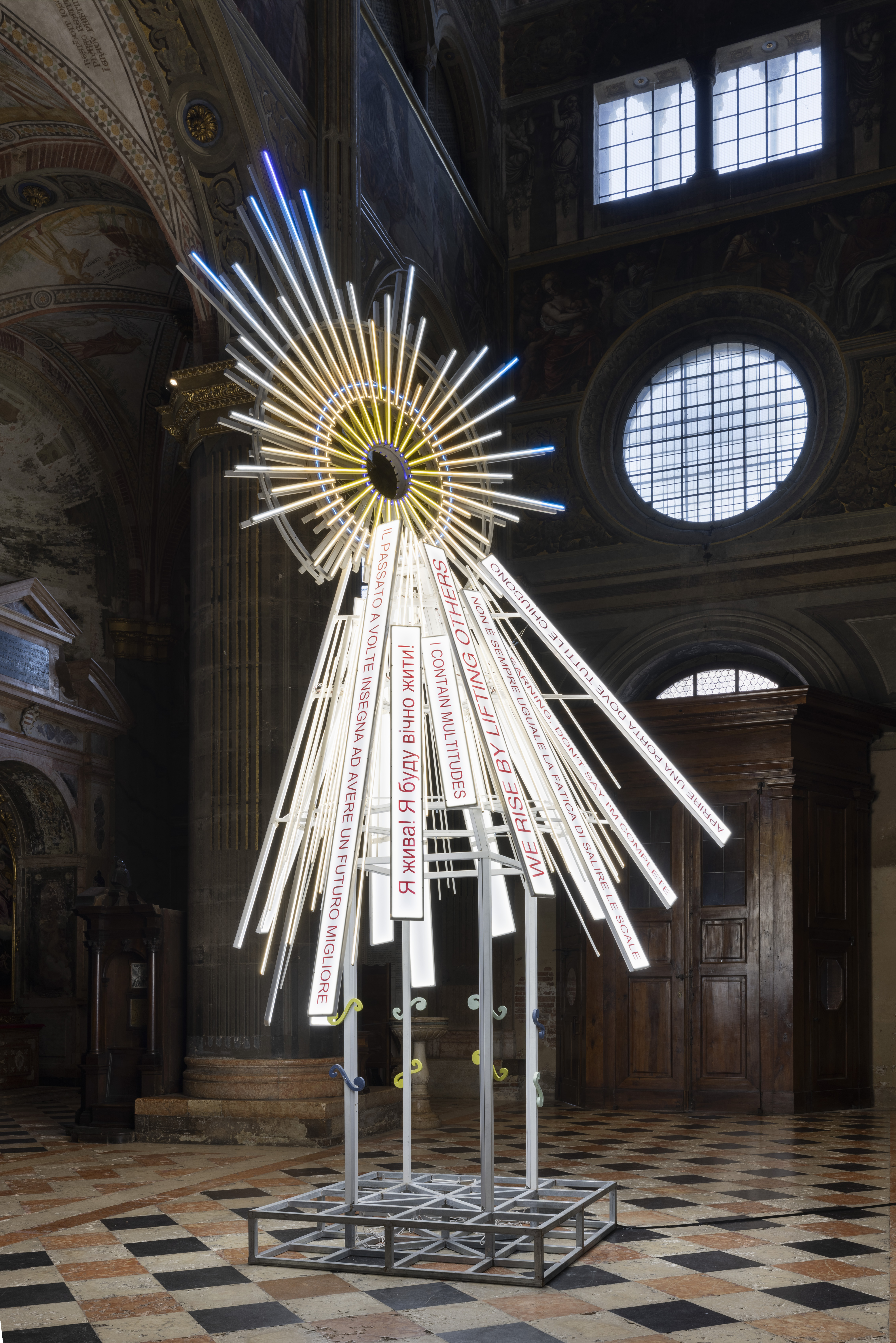 L'installazione di Marinella Senatore in Cattedrale [foto Rossetti Chico]