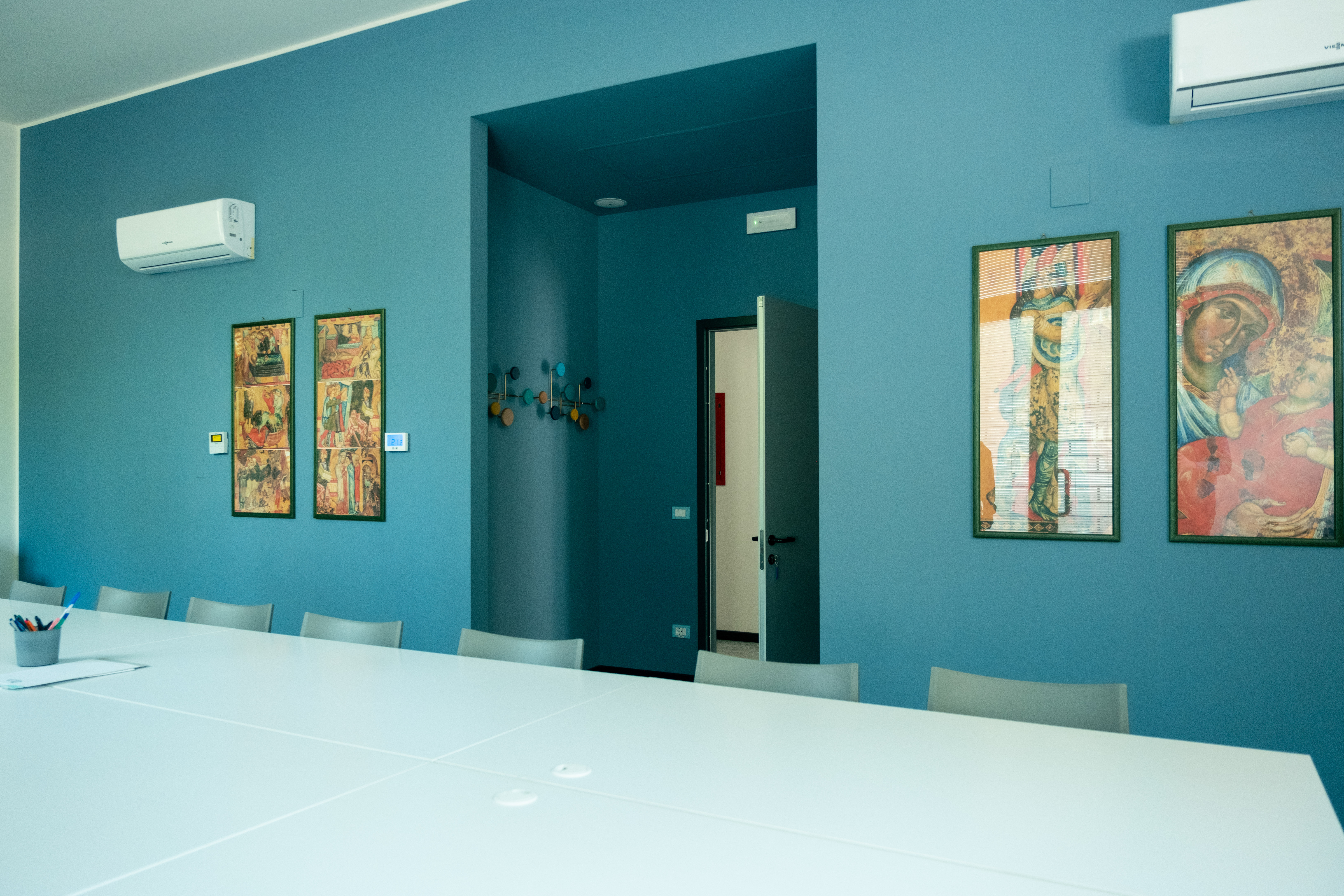 Una sala riunioni [foto Diocesi di Cremona]