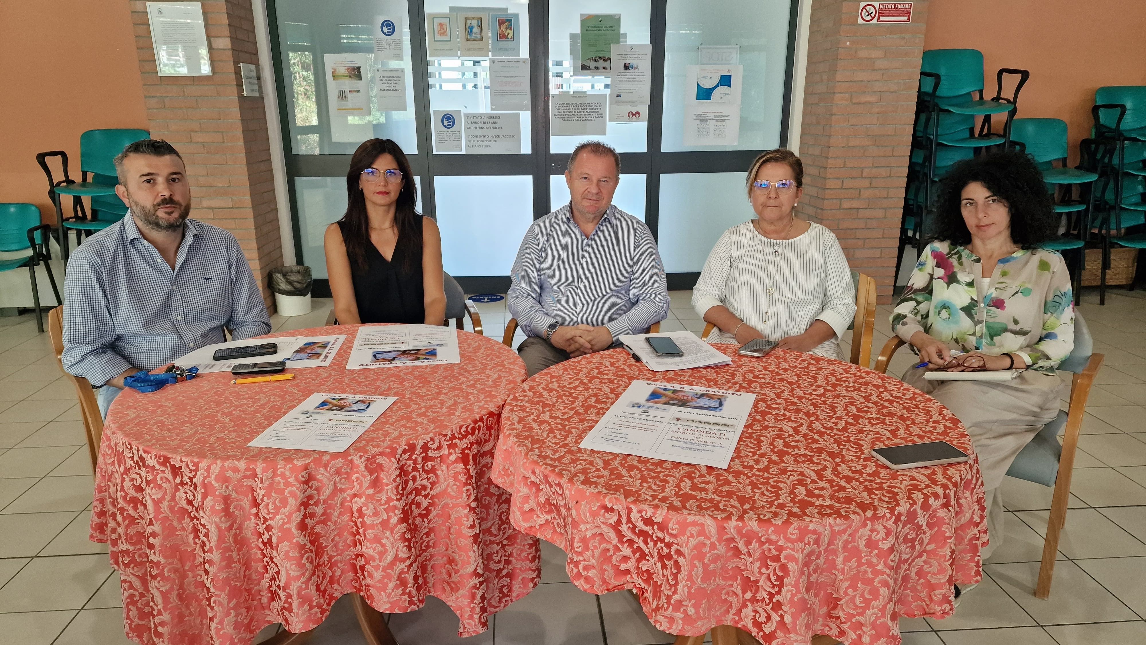 Da sinistra, Mario Cuccumo; Sabrina Violi; Ivan Scaratti; Alessia Ferrari; Roberta Scotti