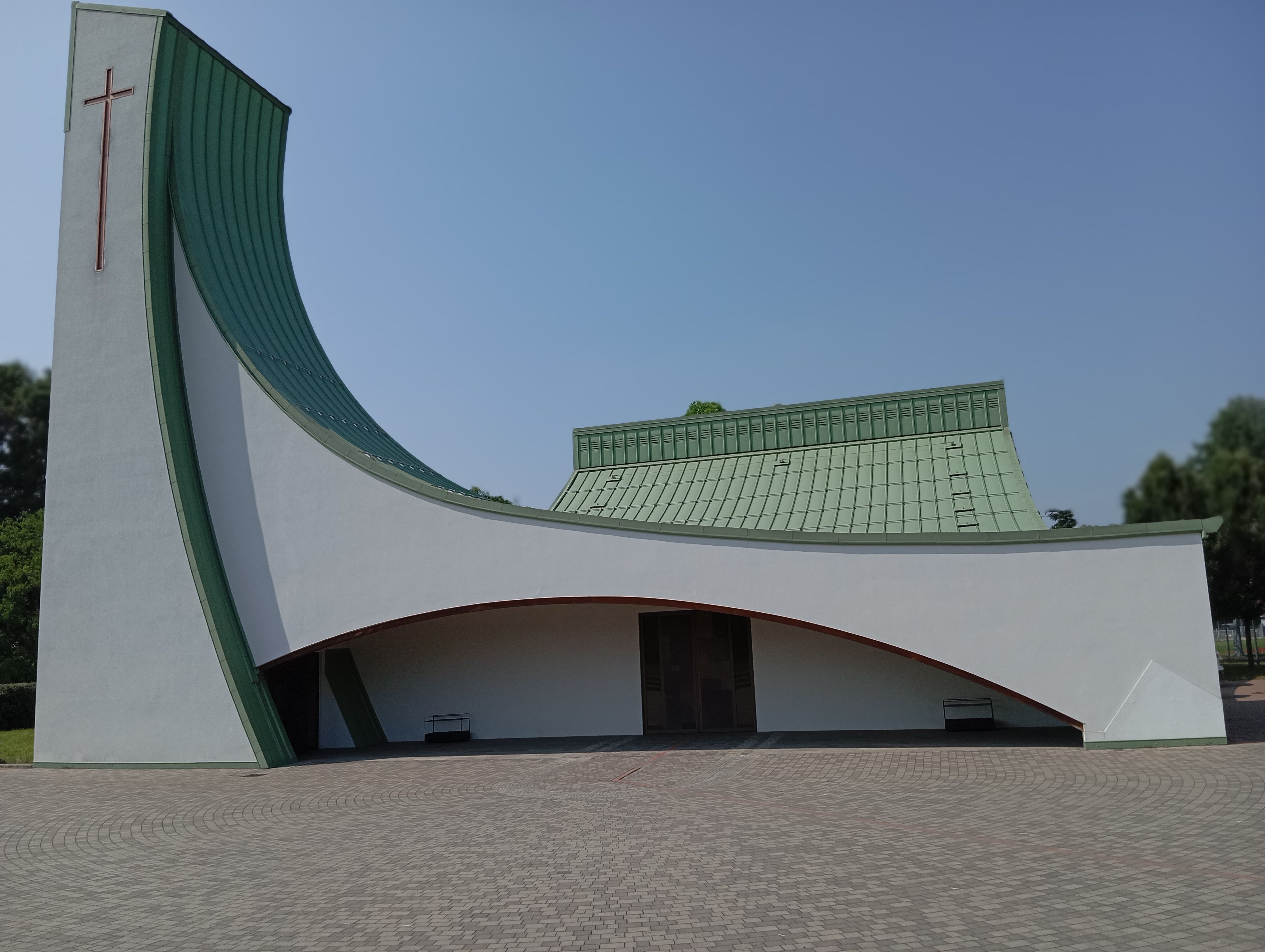 La chiesa dell'Immacolata Concezione, nel quartiere Maristella