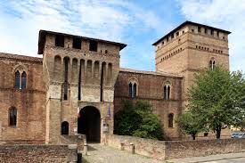 Il Castello Visconteo di Pandino [foto Wikipedia]