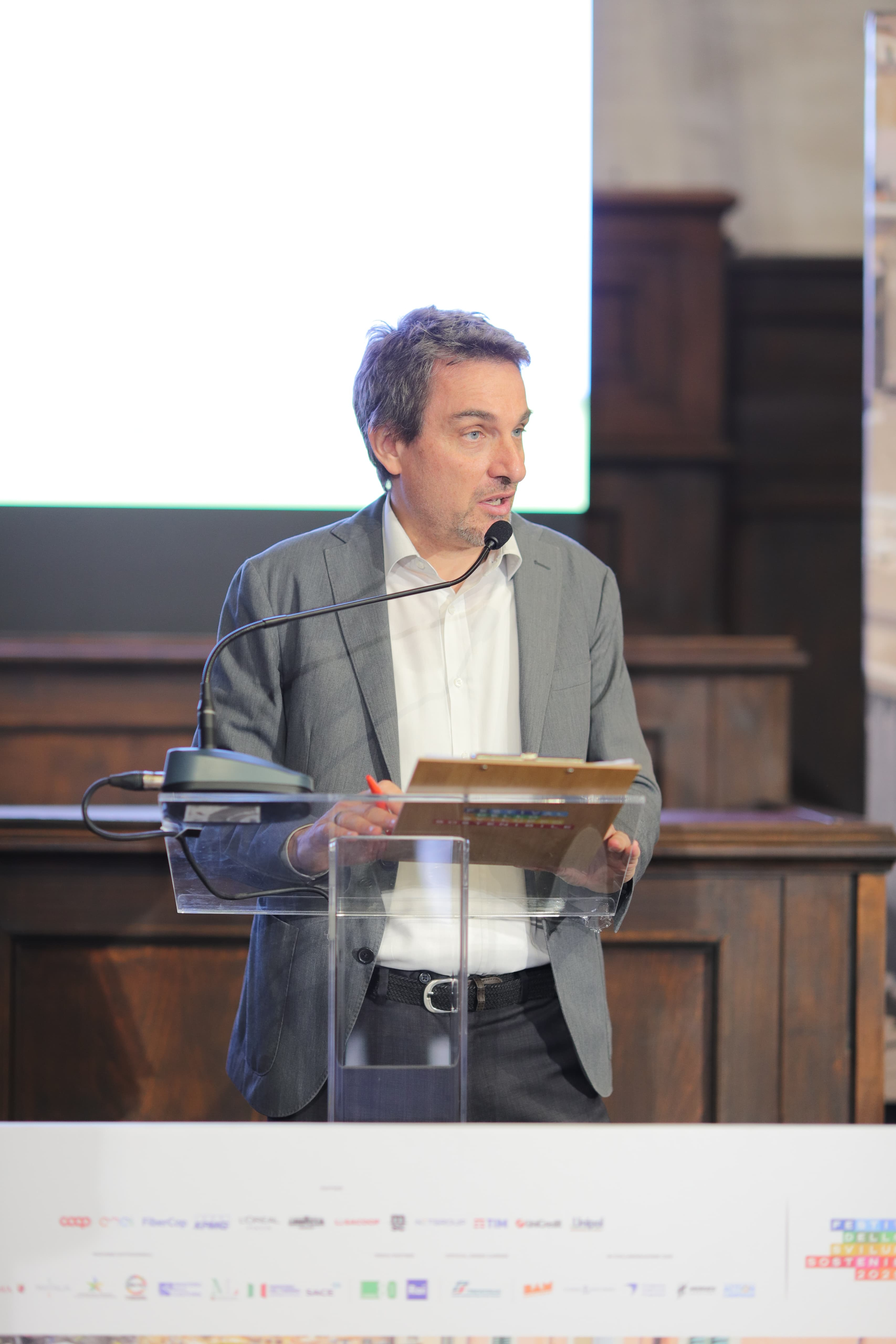 Stefano Arduini, direttore del settimanale "Vita"